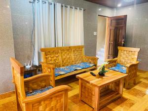 Ardenias Transient House