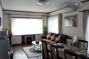 豊浦 Second house TOYA 1星级 住宿 大堂