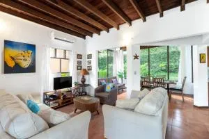 Angels Sol Villa Hermosa 2b2b European Villa - Paso Tempisque