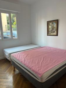 Long stay nearby Mariottes H Nice town