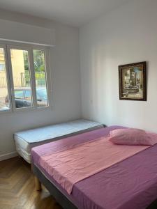 Long stay nearby Mariottes H Nice town