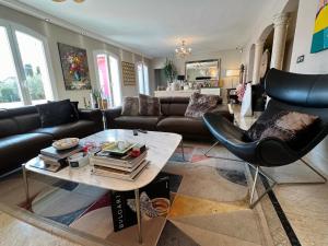 Spacieuse Villa avec piscine