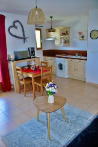 Appartements Les Marmottons De LAYE : photos des chambres