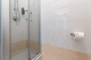 Appartamento Caterina a 5 minuti da Milano Fiere e San Siro con Wifi-Netflix-Free Parking