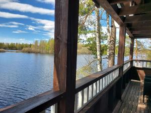 Koivurannan lomamökit Kotkanpesä