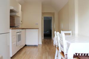 Hendon Park Terrace apartment