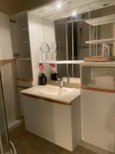 Appartement 85m2 La Défense, Free parking,Balcony