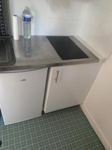 Studio Porte Maillot