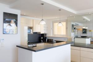 Mer du Sud 4 YourHostHelper