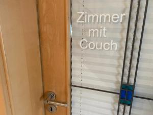 Ferienzimmer Oelhaf Zimmer mit Couch Self Check-In mit Key-Tresore
