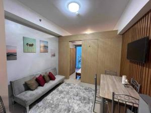 Condo unit in Quezon City Grass Residences Tower 5 32nd floor