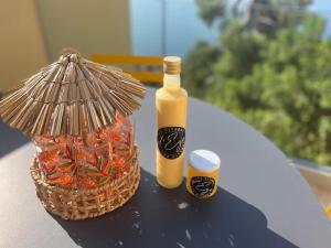 Entre les citronniers et la mer