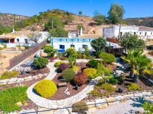 Casa Catarina Peaceful Farmhouse - 圣卡塔琳娜