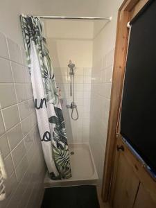 Jolie maison provençale avec piscine