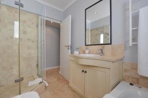 Church View Lux Apartment