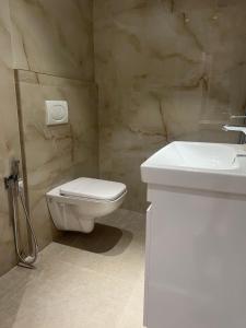 Cozy Urban Apartment