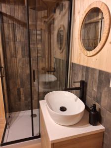 Jurta w Dolinie Sanu