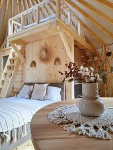 Jurta w Dolinie Sanu - Brzozów