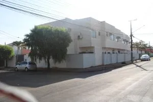 Apartamento com 2 quartos e ótima localização em Ourinhos - Guapirama