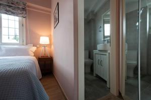 Sirocco Maisonette - Kyparissia Old Town Home Collection