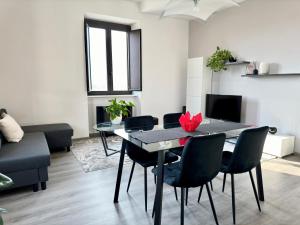 Li Ri Apartment Style