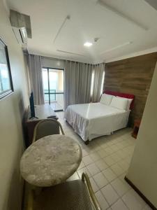 Flat 10 andar Hotel Caesar Towers acesso direto praia