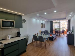 Casa Liotro comfortable, panoramic,central, near the sea,swimming pool,wifi,terrace