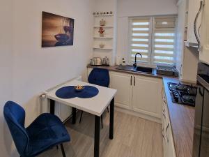 All In Jacuzzi Apartment