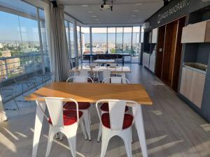 En Buenos Aires Bello Departamento con Piscina