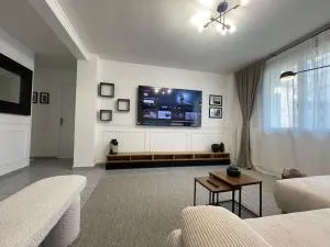 MydailyHouse Paris Nord - 奥贝维利埃