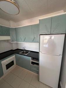 Calpe Sofia Holiday-150 m from Arenal Beach
