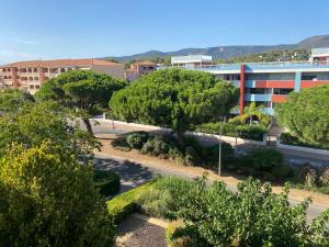 T2 entièrement rénové à 550m de la plage de La Faviere à Bormes-les-Mimosas