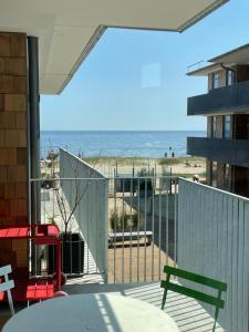 Lägenhet på stranden i Åhus med havsutsikt och bastu samt relax