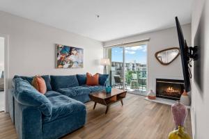 Marina Dreamscape Chic 2bd Oasis by the Ocean