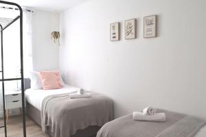 New Flat near Luton Airport FREE PARKING