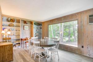 Water-View Home in the Berkshires