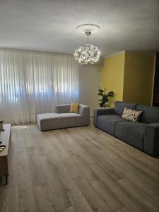 Spacious Modern Apartment in Prime Tirana Location