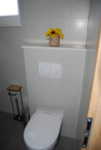 Stonehouse Apartment Dora