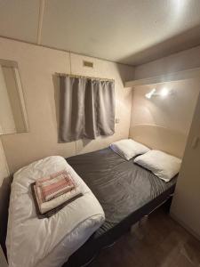 Campings Mobil-home Vintage au bord de la riviere : photos des chambres