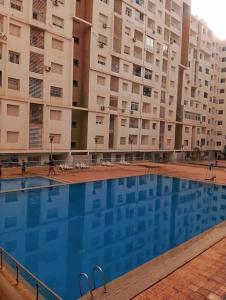 Jolie garçonnière avec Piscine