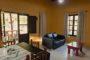 La huella Jáchal - Casas de Campo - Las Flores