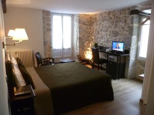 Hotels Hotel Henri IV : photos des chambres