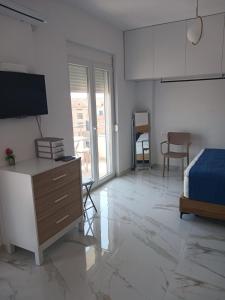 Floras Apartment Golem