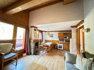 Ski in & out spacious apartment, Sauna-Gym-Piscine