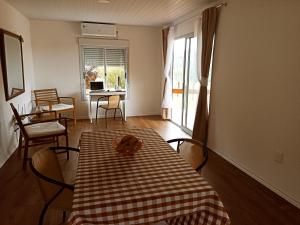 Casa de Dani, acogedora casa decorada con estilo moderno y funcional 400 mts del mar