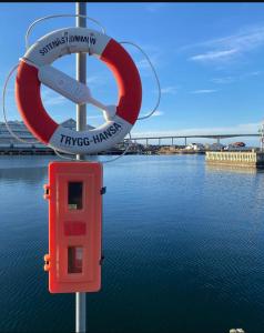 Lägenhet mitt i Kungshamn