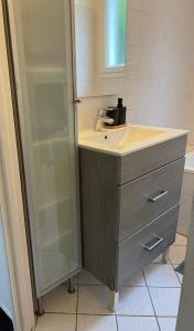 Appartements Appart Guy Moquet - Proche Paris et Disney - commerces a proximite : photos des chambres