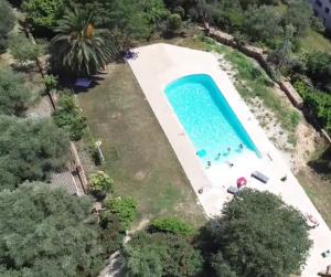 3 pièces au dernier étage dans bastide grassoise