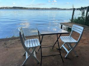 Casa no Lago dos Encantos