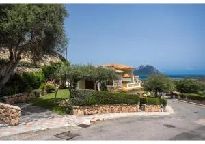 Villa Laura - Elegance & Sea View - Trudda
